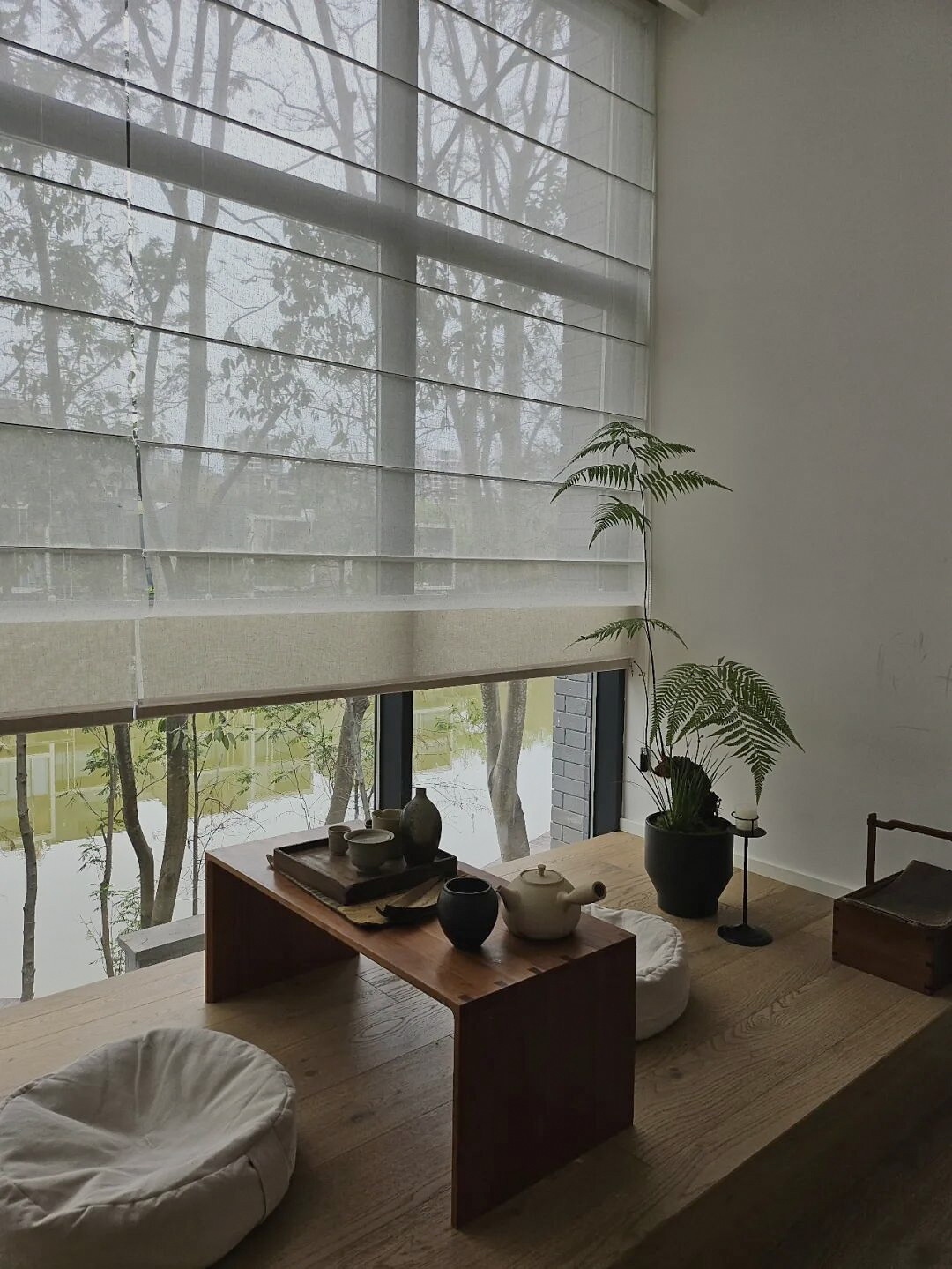设计师自宅400平米湖景别墅实景照片 4